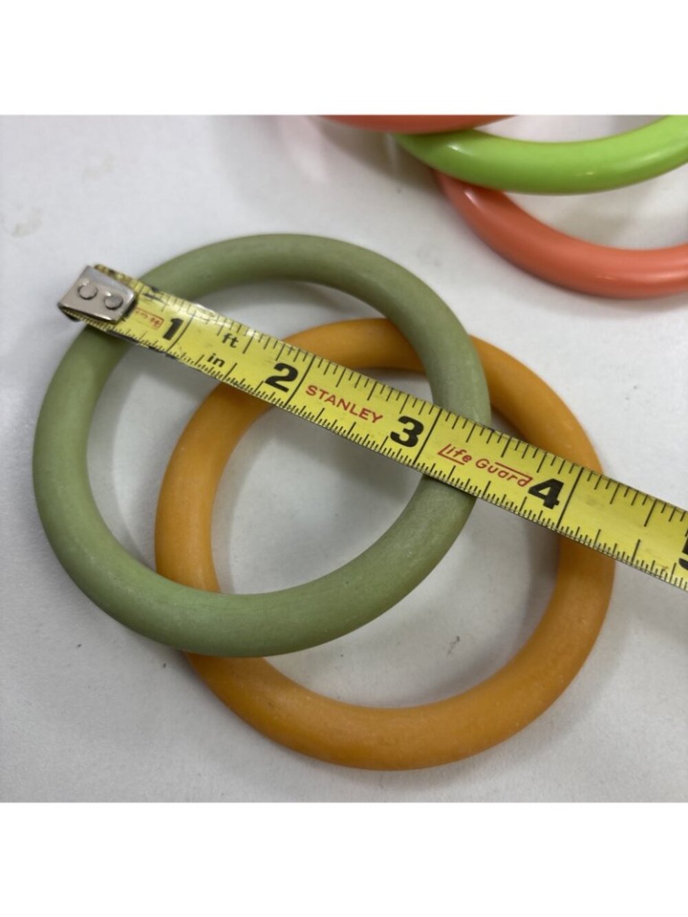 Vintage Estate Find Ten PLASTIC BANGLE BRACELETS Colors Hippie Bohemian Retro - Picture 6 of 11